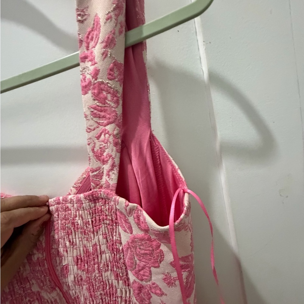 Windsor Pink and Cream Floral Dress - Picture 8 of 10